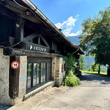 مادونا دي كامبيليو Albergo Ristorante Al Frate Da Streza المظهر الخارجي الصورة